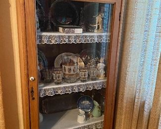 Smaller hutch