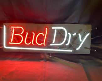 BudDry Neon Light