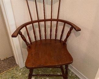 Antique Windsor style chair 
