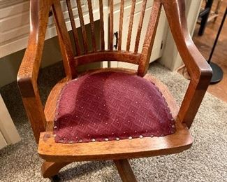 Nice antique solid wood desk chair!! 