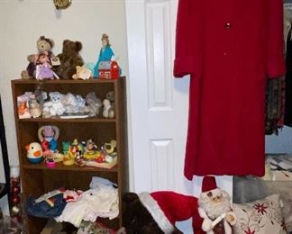 mechanical Santa, Large Christmas Bear, Christmas Pillows