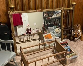 Gold Large Wall Mirror, Full Sz Brass Bed