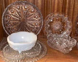 Milk Glass Westmoreland, More EAPG