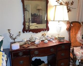 Vanity & Mirror Drexel