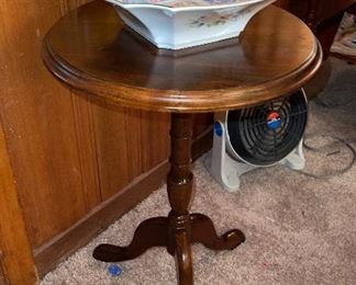 Pennsylvania House Small Side Table
