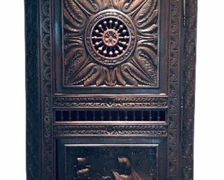 FRN0002:  18C Carved French Oak Bonnetaire Armoire (78x38x19) Excellent Condition 