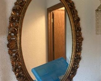 Wall mirror