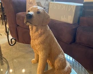 dog statue