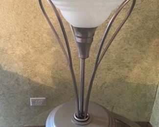 Table lamp