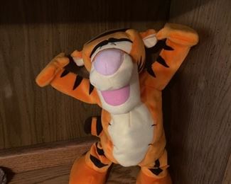 Tigger play toy