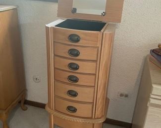 jewelry cabinet 