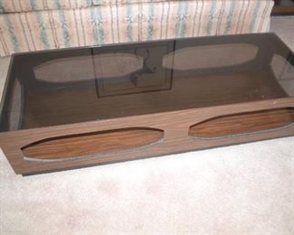 VINTAGE COFFEE TABLE WITH MATCHING END TABLE