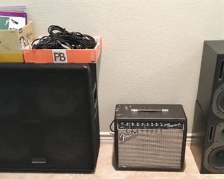 Seismic speaker, Fender amplifier, Behringer speakers 