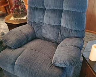 Recliner in very good condition