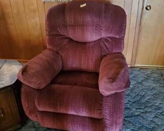 Recliner in very good condition