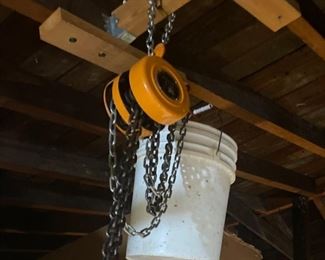One Ton Chain Hoist