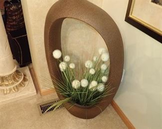 VASE FLOWER HOLDER