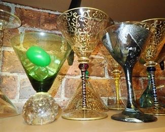 LARGE ASSORTMENT OF UNIQUE BAR GLASSES