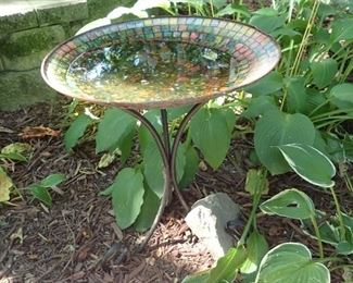 BIRD BATH