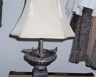 BIRD BATH LAMP