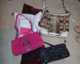 COACH PURSES