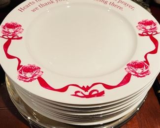Large dinner plates