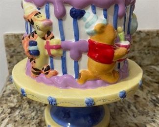 Pooh cookie jar 