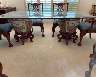 Side view of kitchen table