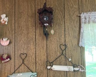 BLACK FOREST GERMAN CUCKOO  CLOCK AND ROLLING PINS