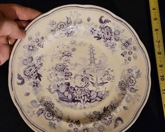 Pergoda tranferware plate