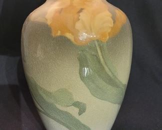 Yellow Iris Rookwood lamp 