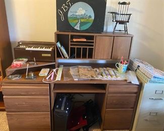 Super Cool Magnus Mini Organ - works great!