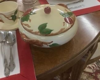 One of the Apple dish casserole bowls with  lid.