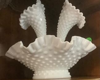 Fenton hob knob flower dish.