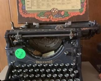 The old Underwood Manuel typewriter.