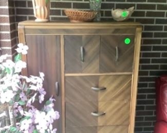 Old Vintage chest  from the 50’s.  Great project for the one that lives to redo furniture.  Doesn’t need much.