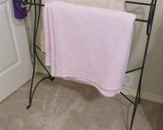 Blanket rack