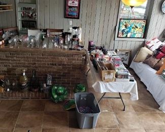 Barware, Madi Gras, decor, Razorback