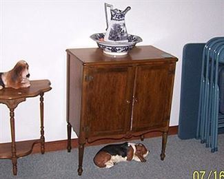 Small table, two door cabinet, card table & chairs, Basset hound dog figures