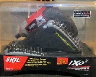 Skil iXo2 Cordless Smart Charge System Palm Size Screwdriver