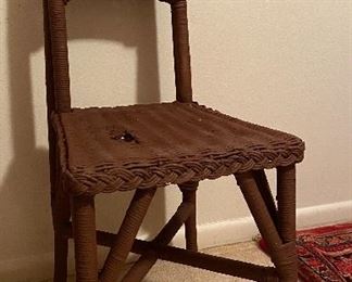 Antique Wicker Side Chair