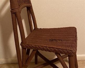 Antique Wicker Side Chair. Side View