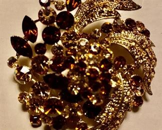 Vintage Amber Rhinestones Gold-tone Pendant/Brooch (2” diameter)