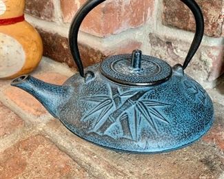 Cast iron teapot