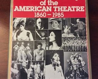 A Pictorial History of the American Theatre 1860-1985. 