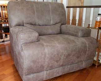 Power electric recliner 