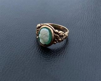 Lot #026---14ky Cameo Ring, weight: 3.0g, size: 6, price: $160
