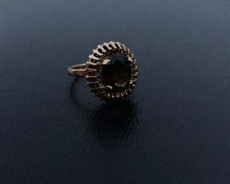 Lot #038---14ky Smoky Quartz Ring, weight: 4.9g, size: 6.75, price: $250