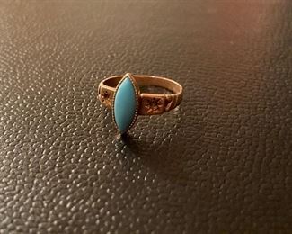 Lot #072---14ky Turquoise Ring, weight: 1.3g, size: 2.5, price: $95