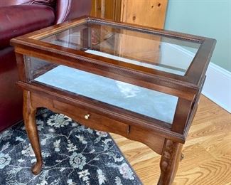 display cabinet side table